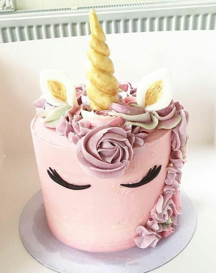 TORTA BUTERCRIM  UNICORNIO